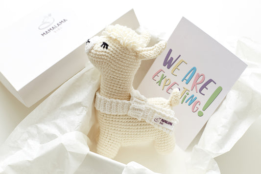 Pregnancy announcement llama toy gift box Off white