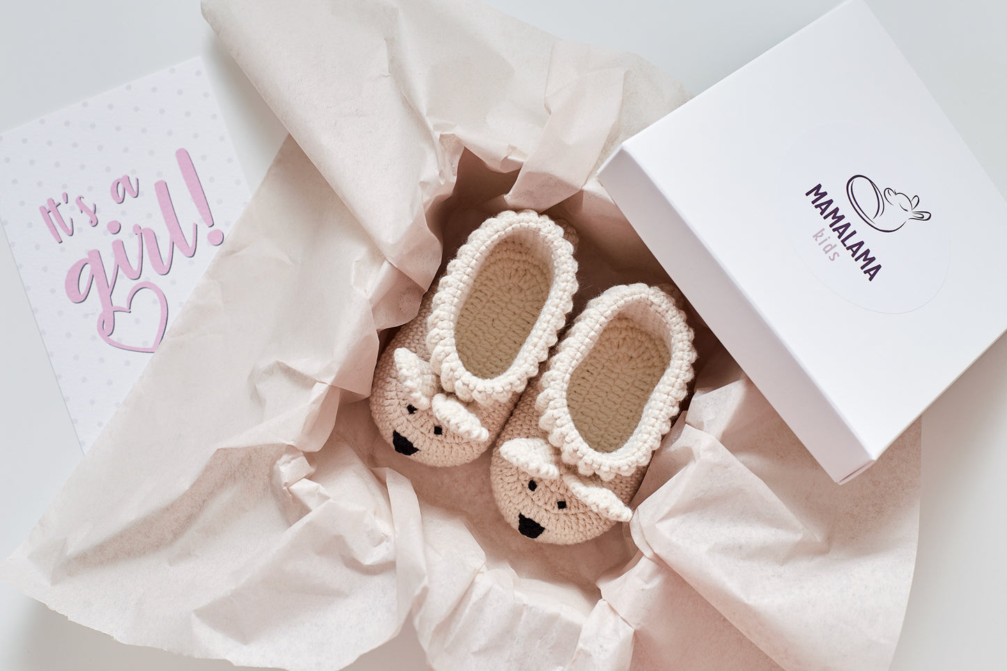It's a Girl Bunny booties gift box Beige
