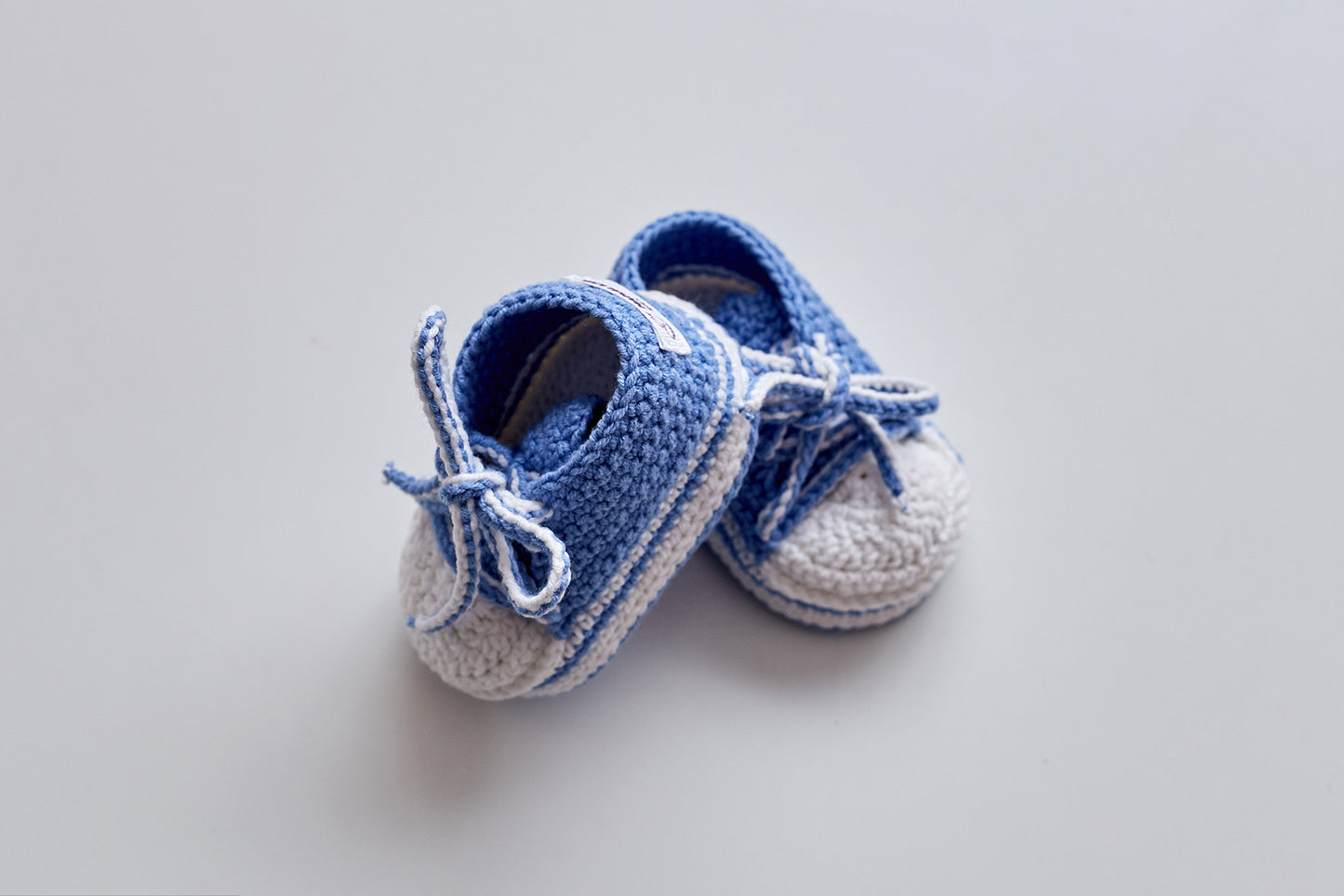 Sneakers booties gift box Blue