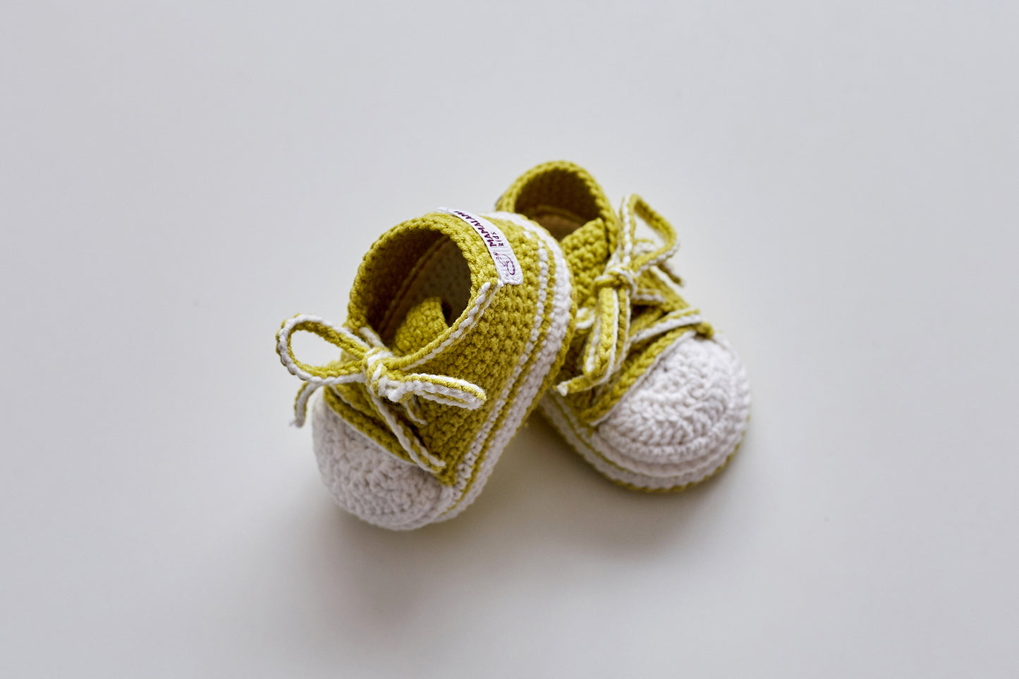 Sneakers booties gift box Green