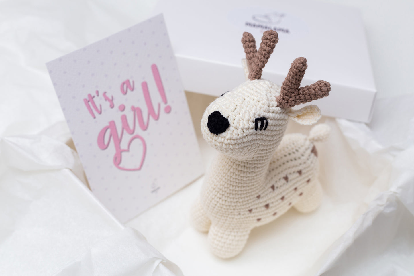 It's a Girl Deer toy gift box Cream