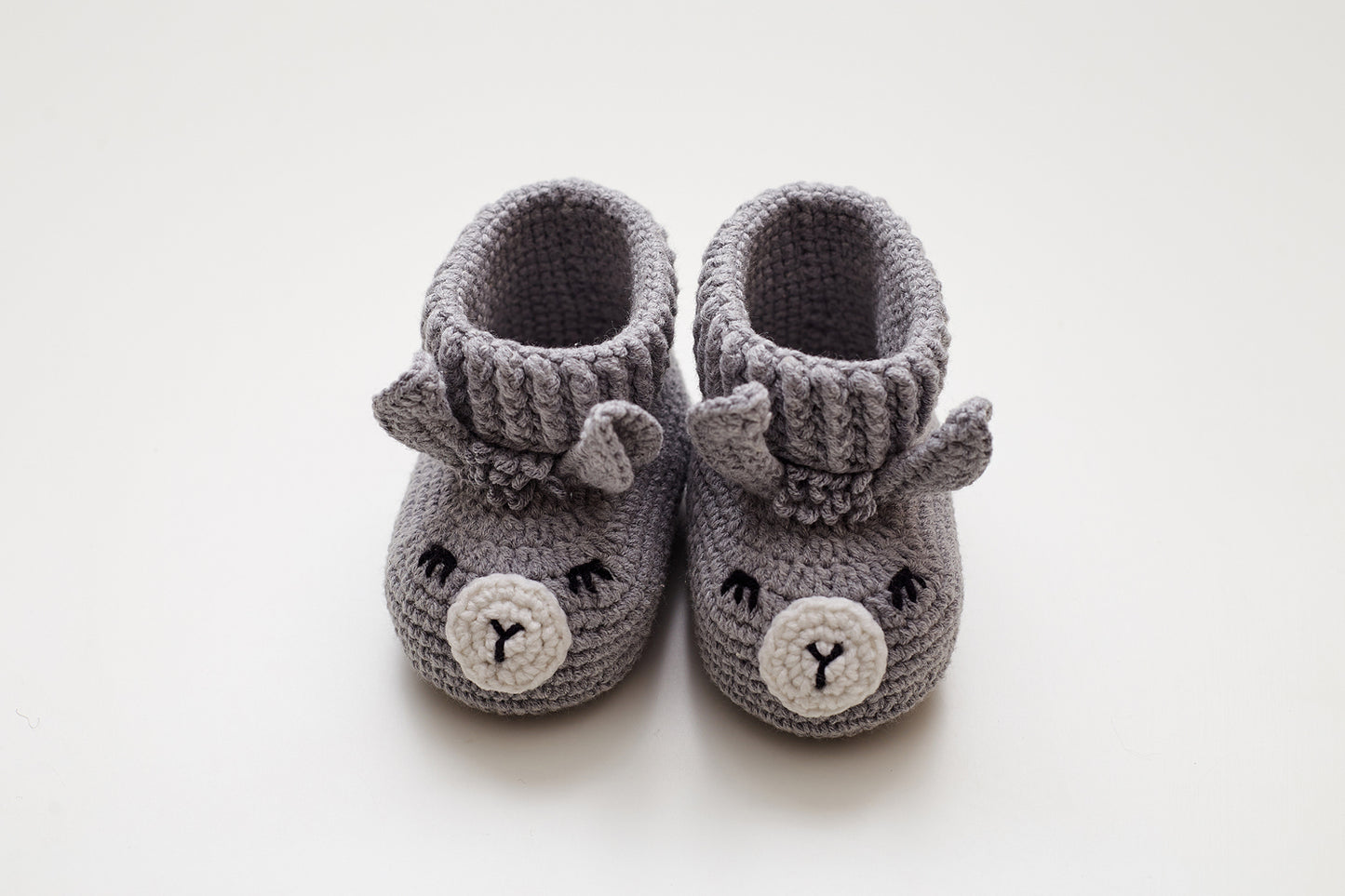 Llama booties gift box Gray