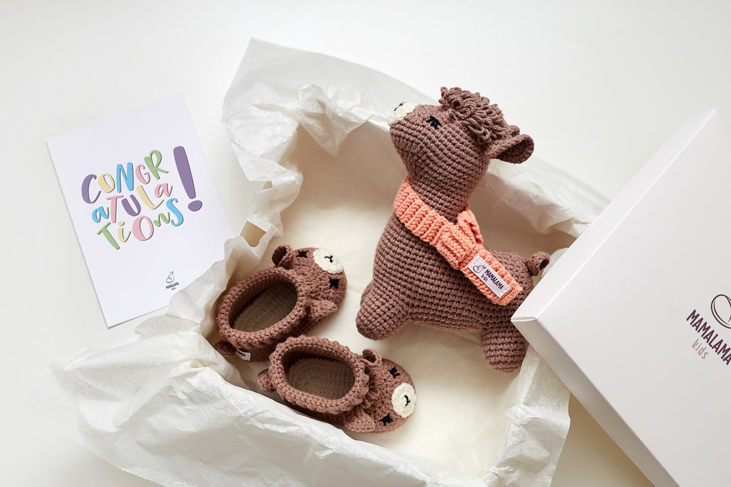 Llama toy & booties gift box Brown