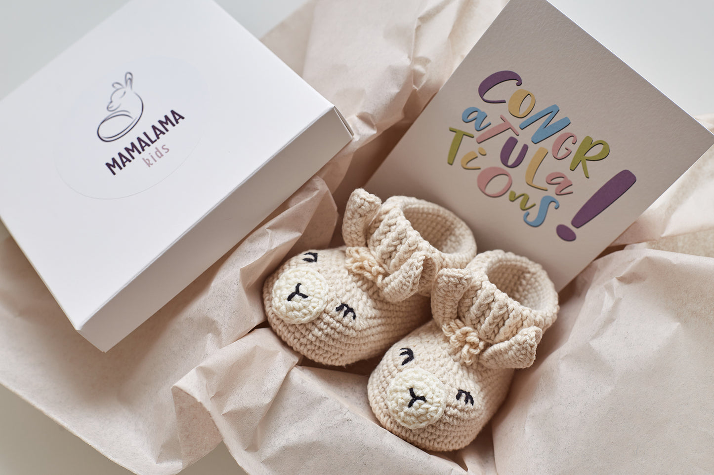 Llama booties gift box Beige
