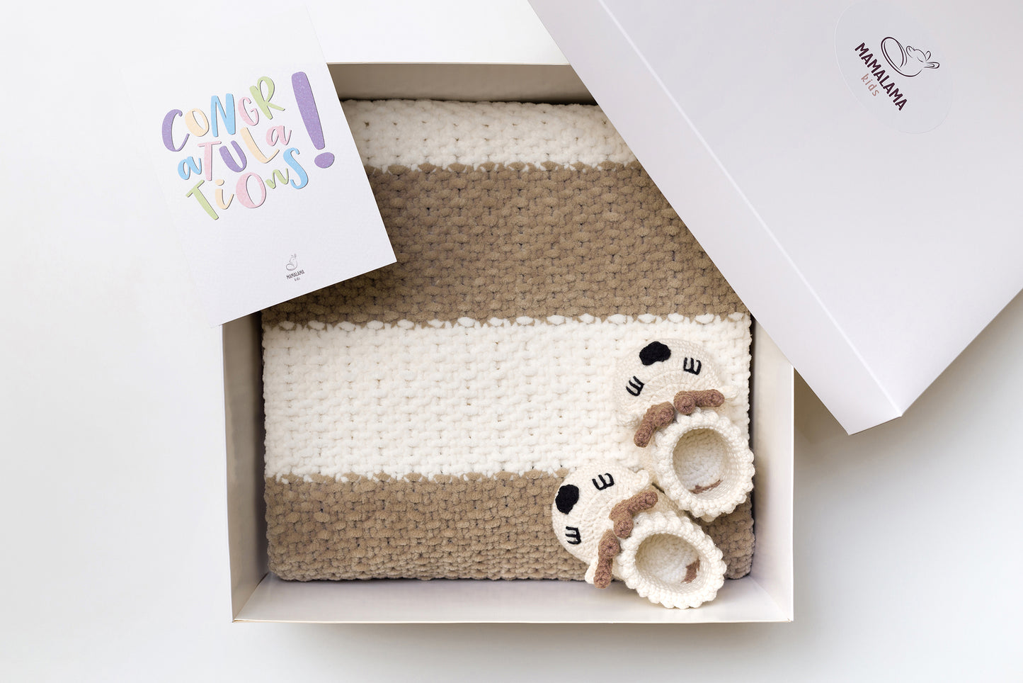 Baby blanket & deer booties gift box Off white