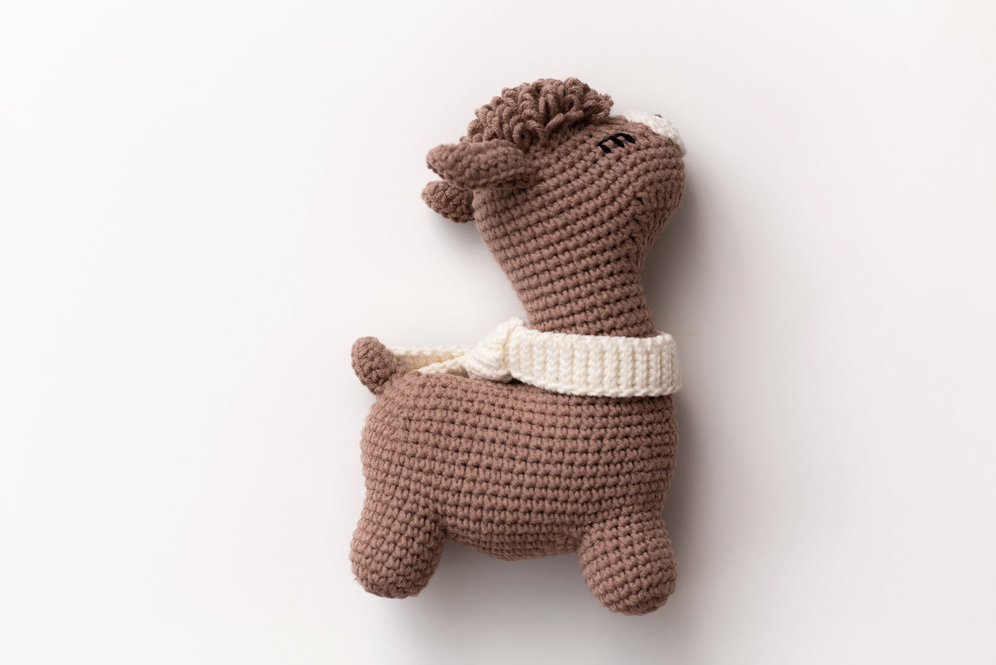 Llama toy & booties gift box Brown