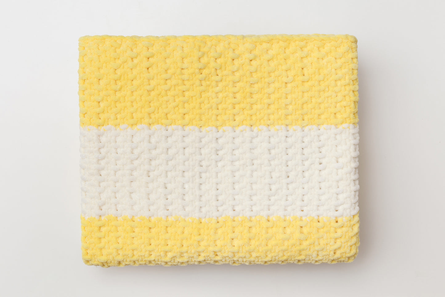 Llama toy & blanket & booties gift box Yellow