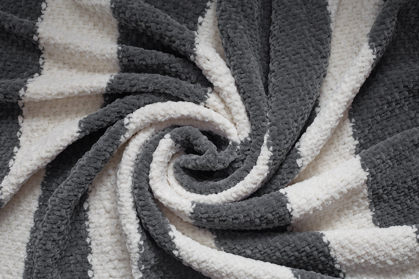 Baby blanket & bunny booties gift box Gray Gray