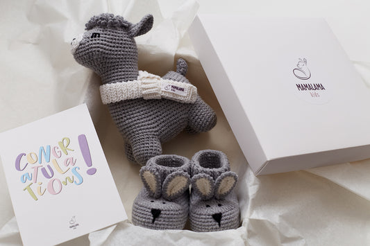Llama toy & bunny booties gift box Gray