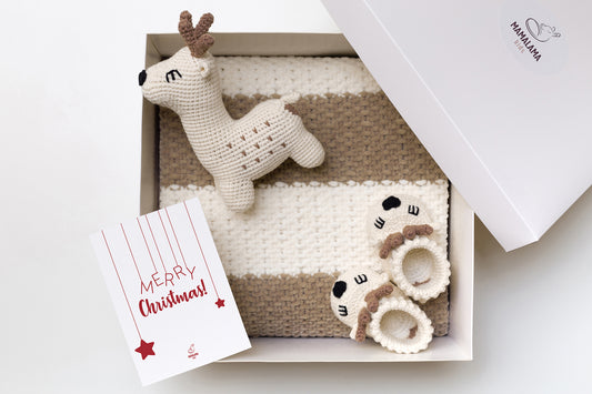 Christmas Deer toy & blanket & booties gift box Beige