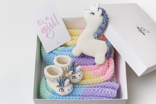 It's a Girl Unicorn toy & blanket & booties gift box Rainbow
