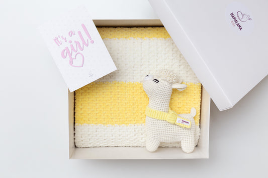 It's a Girl Llama toy & blanket gift box Yellow Off white