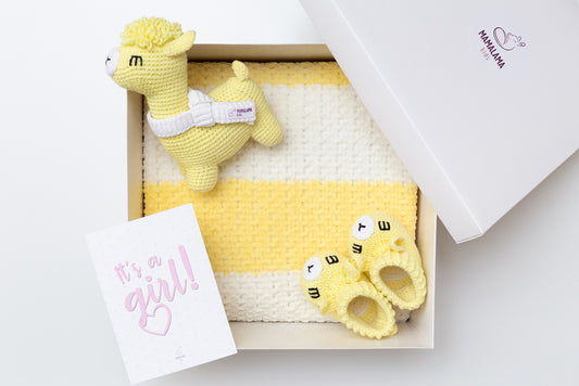 It's a Girl Llama toy & blanket & booties gift box Yellow