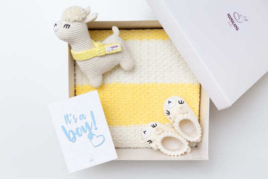 It's a Boy Llama toy & blanket & booties gift box Yellow