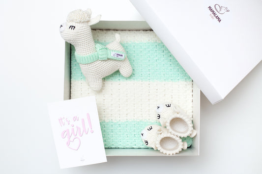 It's a Girl Llama toy & blanket & booties gift box Grint mint