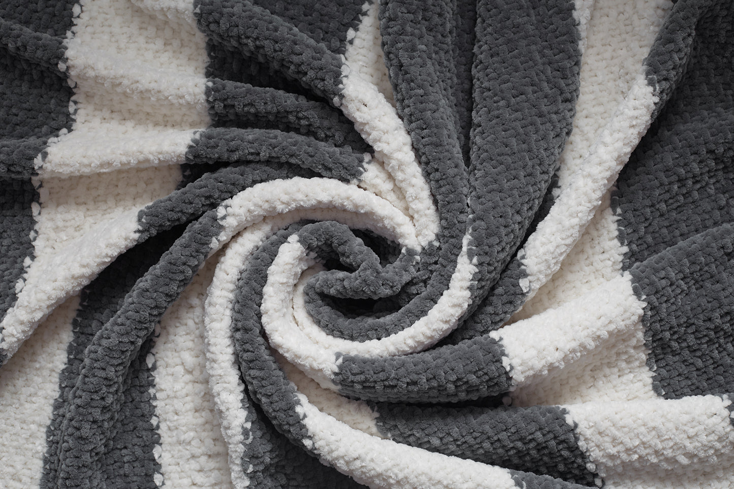 Christmas Baby blanket & deer booties gift box Gray