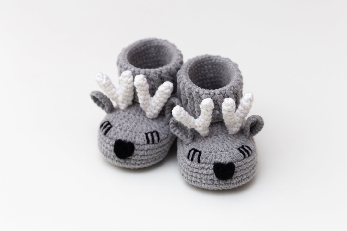 Baby boy shower gift box with crochet gray deer booties