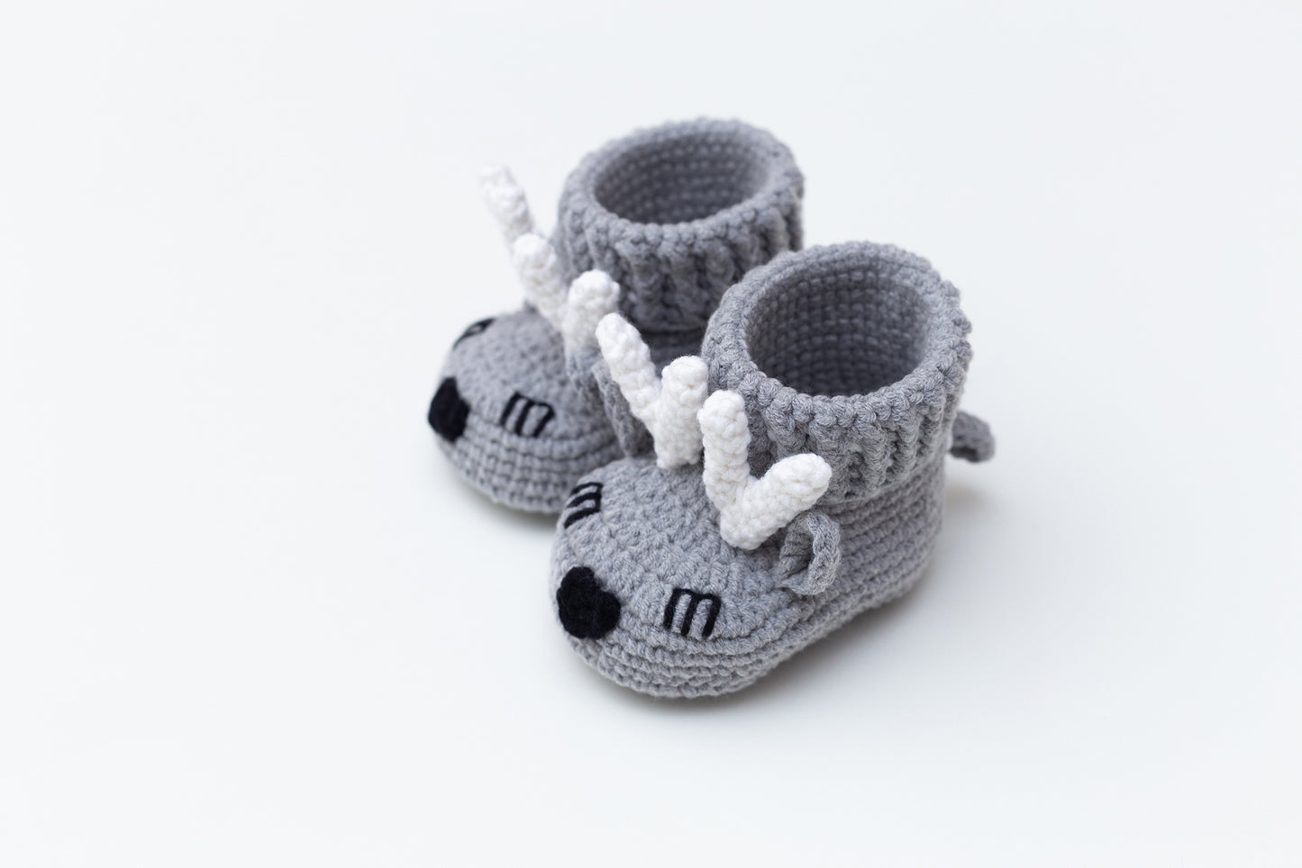 Baby boy shower gift box with crochet gray deer booties