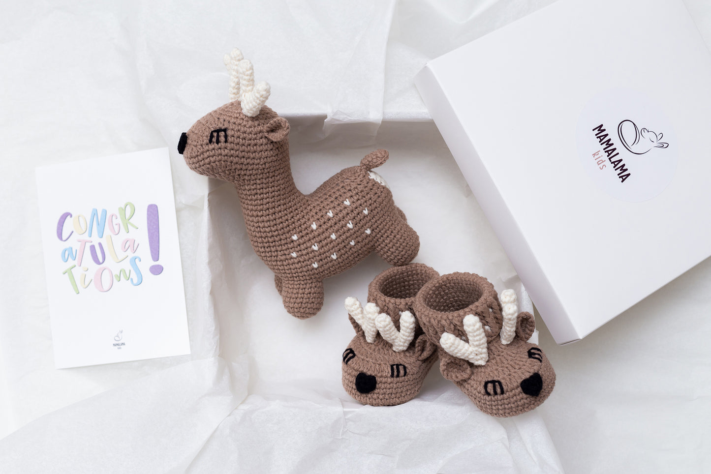 Deer toy & booties pregnancy gift box Brown