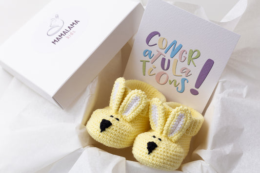 Bunny booties pregnancy gift box Yellow