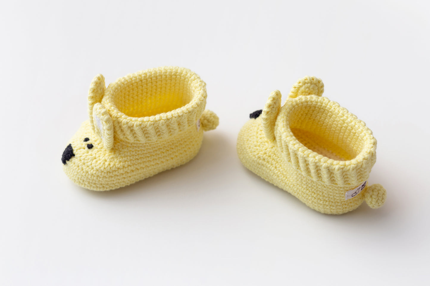 Bunny booties pregnancy gift box Yellow