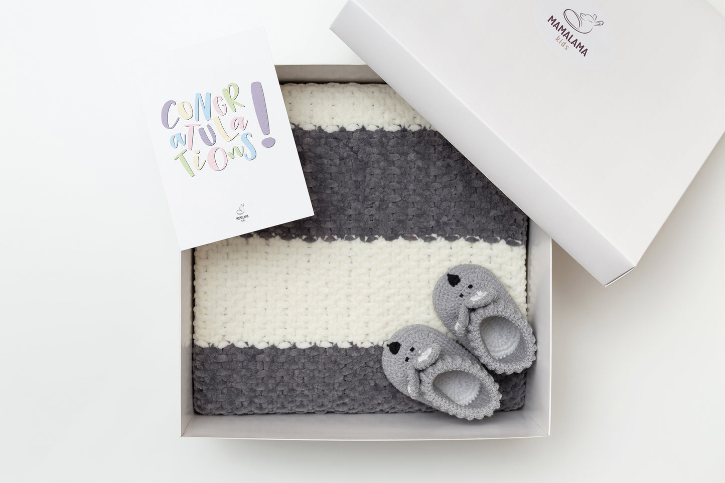 Bunny booties pregnancy gift box Gray