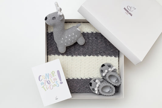 Deer toy & blanket & booties gift box Gray